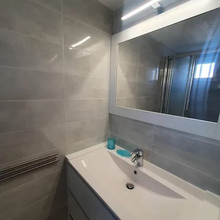 Perles Du Soleil Belle T3 Mezzanine Avec Piscine Agde