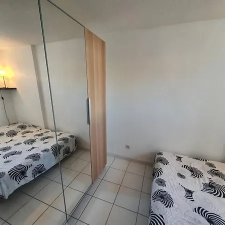 Perles Du Soleil Belle T3 Mezzanine Avec Piscine